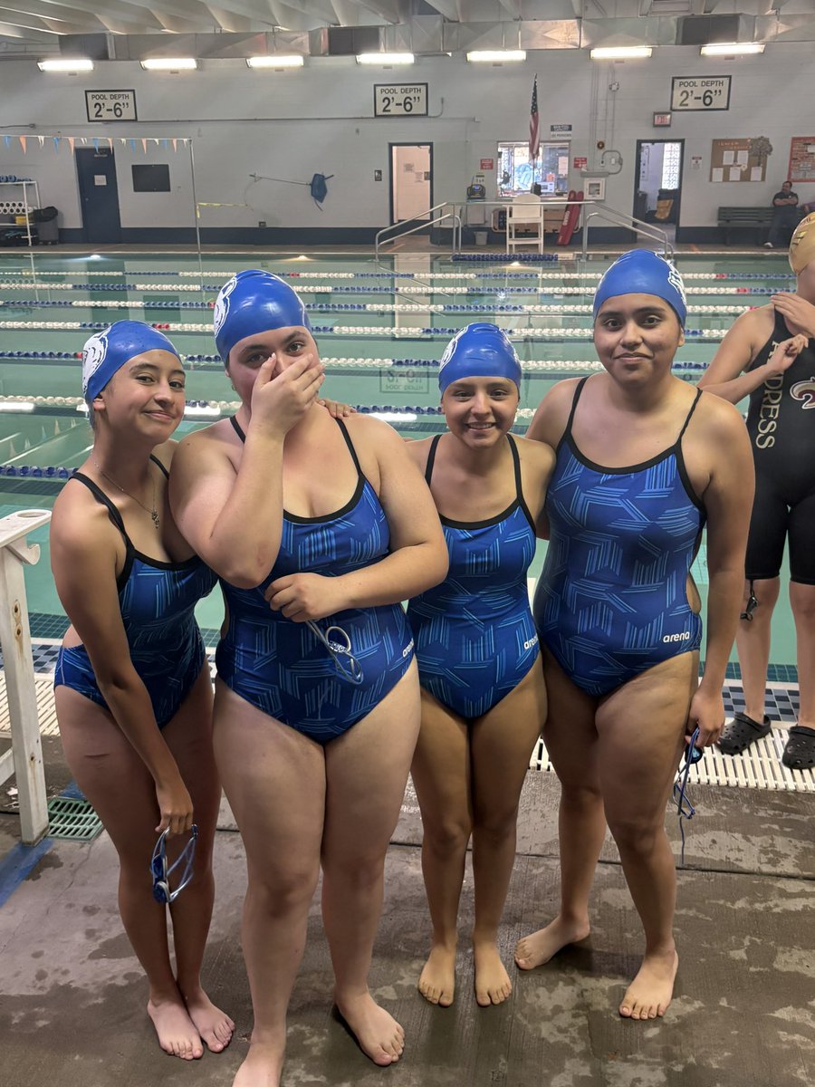 Our Bears are ready for their 2nd swim meet of the season! <a href="/rgandarilla99/">Rose Gandarilla</a> <a href="/MarkMateran/">Mark Teran</a> <a href="/mpazepzona/">mpaz #🟦</a> <a href="/ELPASO_ISD/">El Paso ISD</a> <a href="/EPISDathletics/">EPISD ATHLETICS</a>