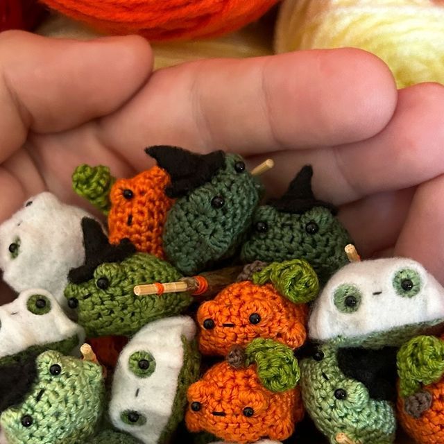 nocontextfrogs's tweet photo. https://t.co/o34FjnzOOj