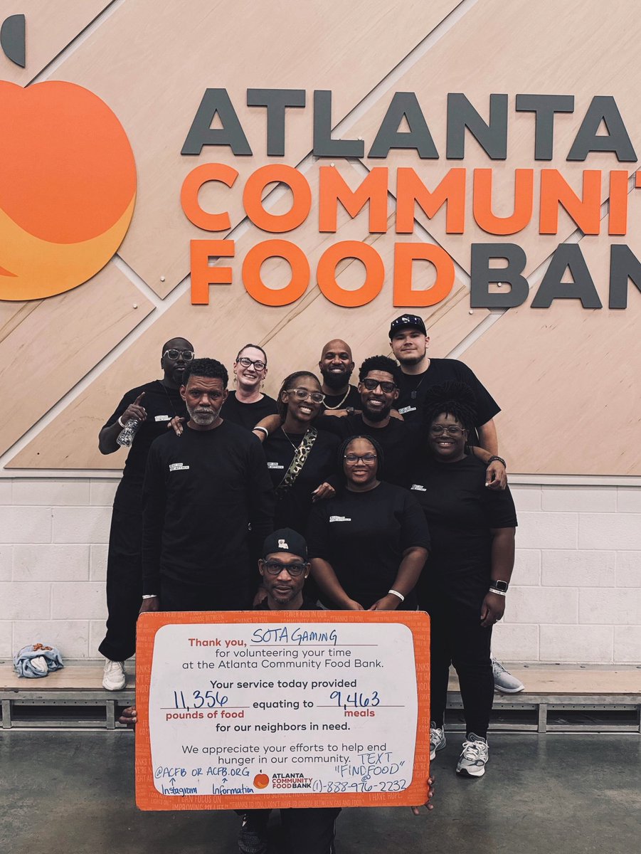 stayontheattack's tweet photo. Today wasn’t about games—it was about people.

Our #SOTA crew teamed up with the @ACFB and packed over 11,000 pounds of food for families across ATL. Grateful for the hands, the hearts, and the hustle. 🧡

#gamewithpurpose #volunteer #foodbank #giveback https://t.co/PpJu6t0pZg