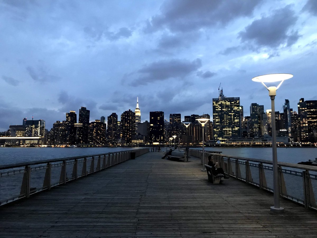 Long Island City est l'un des meilleurs endroits où vivre à New York, et ça ne fera que s'améliorer. Je suis ravi que da