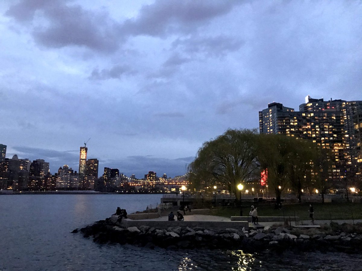 Long Island City est l'un des meilleurs endroits où vivre à New York, et ça ne fera que s'améliorer. Je suis ravi que da