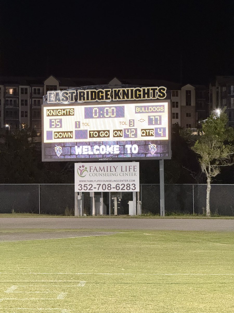 🚨DAWGS WIN🚨

Tavares comes in and rolls over East Ridge en route to setting a single game scoring record for the Dawgs, beating the Knights 77-35! 

<a href="/FlaHSFootball/">FloridaHSFootball.com</a> <a href="/HSFB_Scoreboard/">Central Florida HS Scoreboard</a> <a href="/CenFLAPreps/">Central Florida Preps</a> <a href="/PrepRedzoneFL/">Prep Redzone Florida</a> <a href="/DanLaForestFB/">Dan LaForest 🏈</a> <a href="/HSSportsFL/">HSSportsFlorida</a> <a href="/OS_ChrisHays/">Chris Hays</a> 

🔴⚪️ #TavaresMade