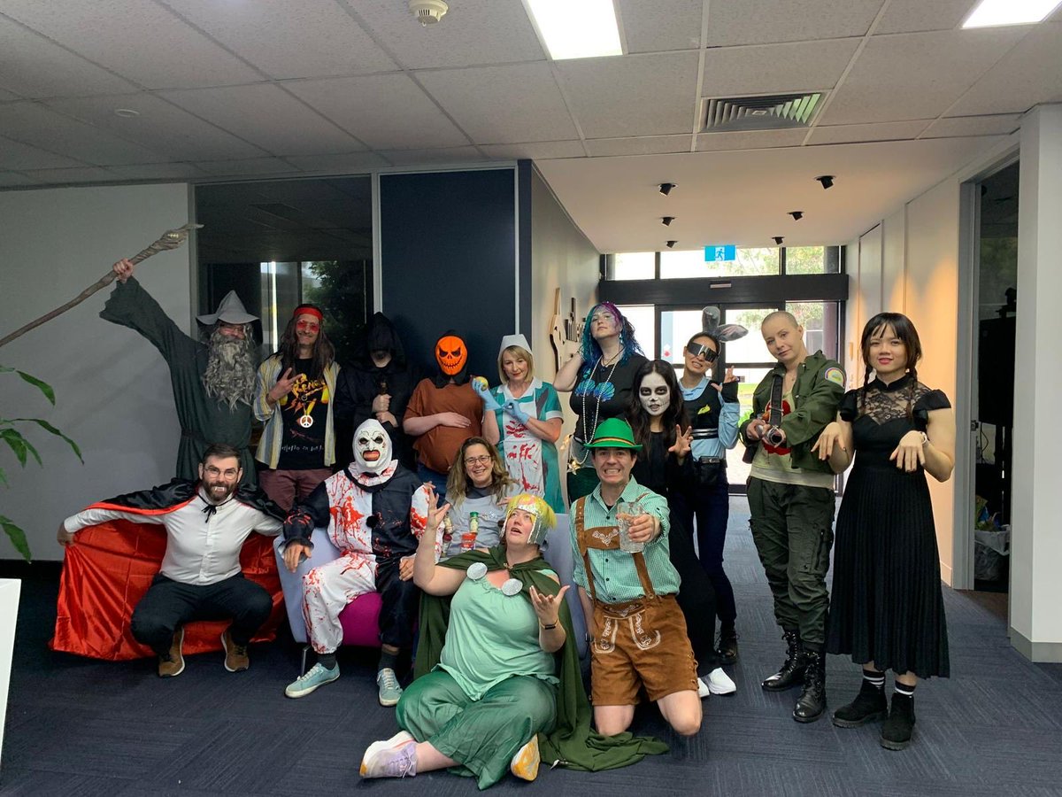 mscienceaustnz's tweet image. #Halloween has come to the Millennium Science office today! 🎃👻💀