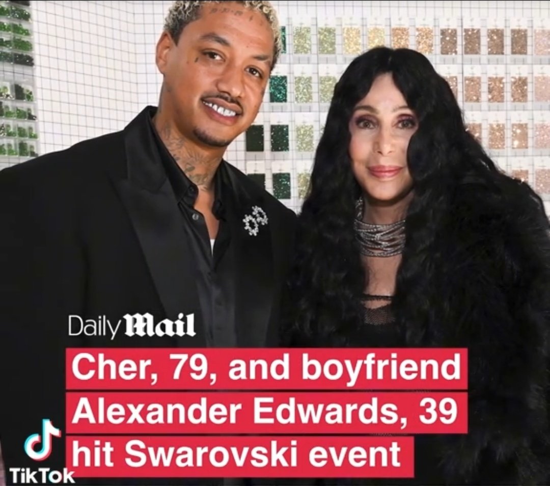 I wonder what Cher's 39-year-old boyfriend sees in her.🤔