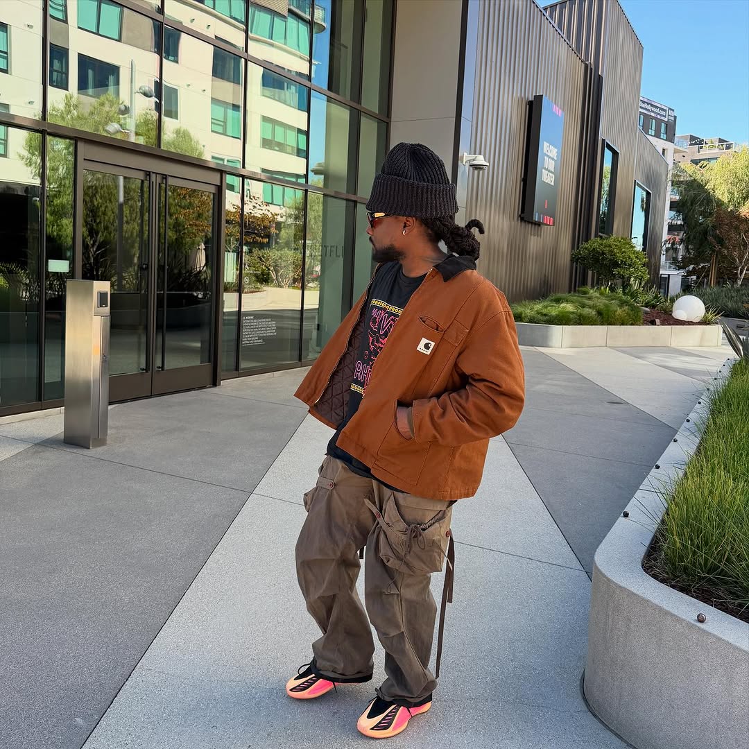 JustFreshKicks's tweet image. Wale wearing the adidas AE 2 in his latest fit pic 👀