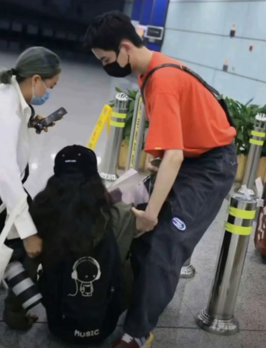 拾光同行是我人生中的一次有意義的公益經歷.hfc