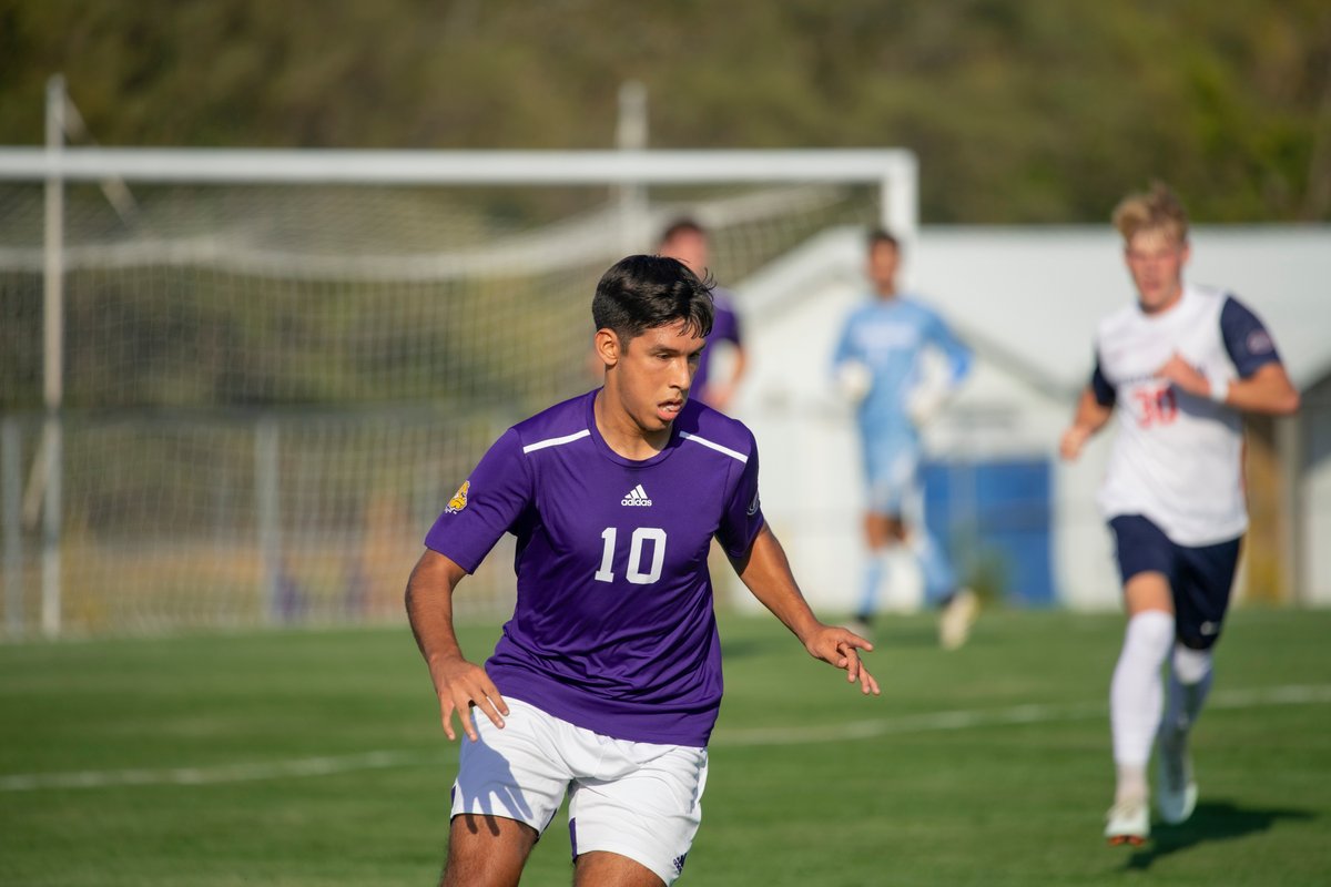 Leathernecks Come From Behind for Crucial Conference Win ⚽️

📰 tinyurl.com/ye2b5329

#GoNecks | #OneGoal