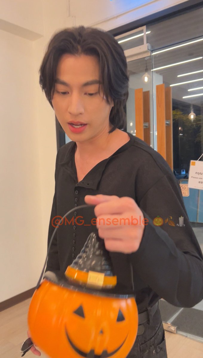 Trick or Treat ! 🎃🕯️🍁
<a href="/gulfkanawut/">gulfkanawut</a> 
#GulfKanawut