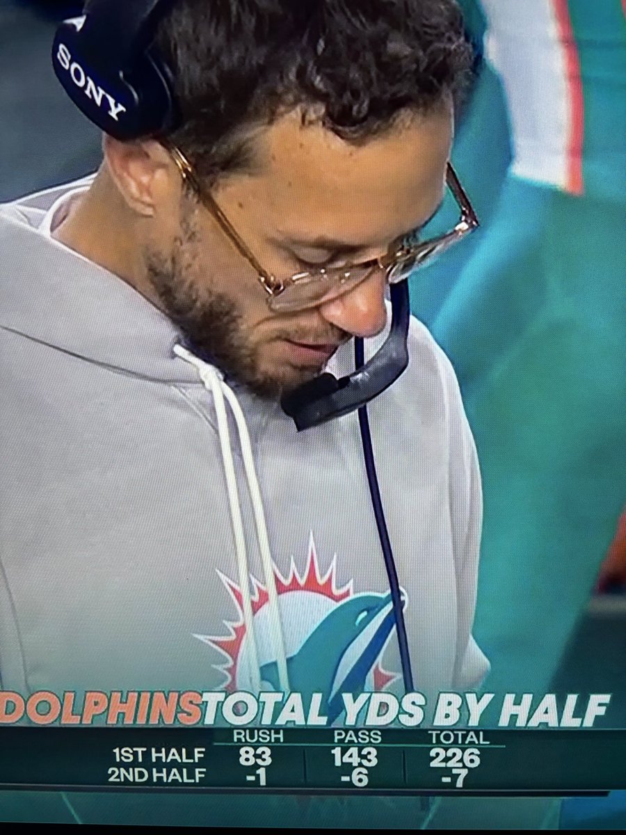 Nikara6Bets's tweet image. “Negative yards from here on out bois, Im getting fired anyways”

- Mike McDaniel