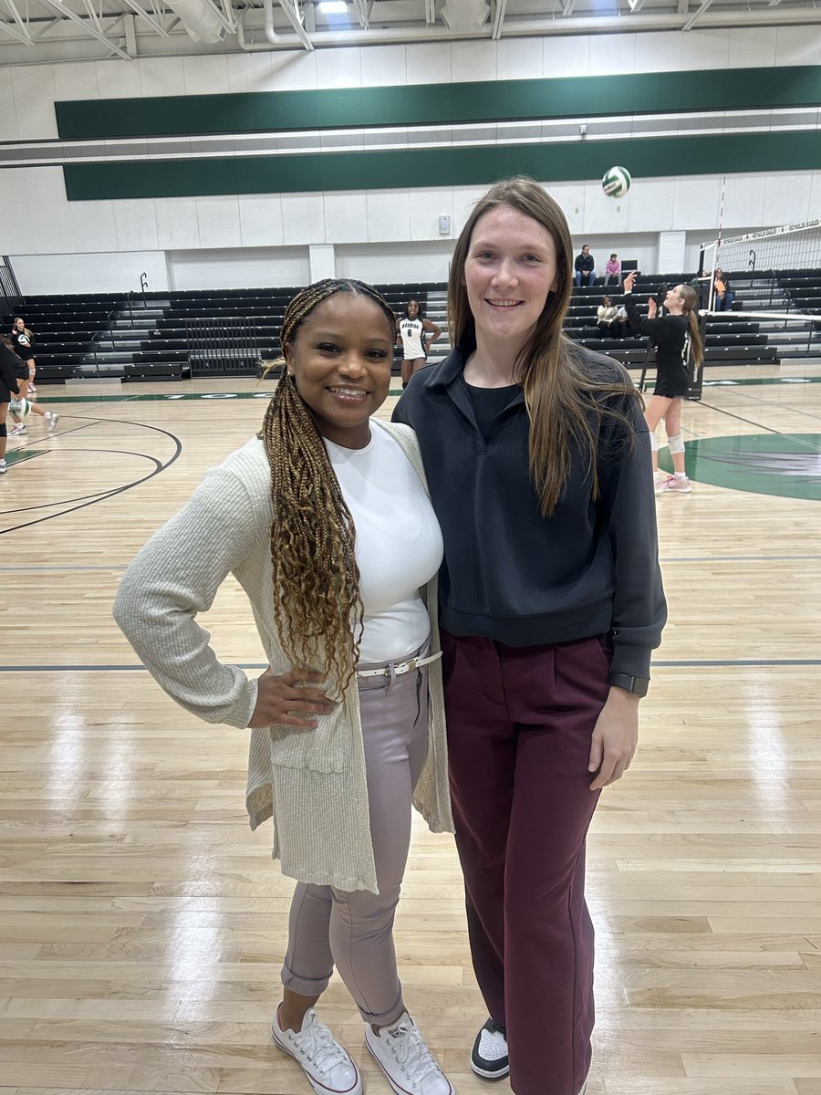 What a fantastic night of Volleyball!!!

All the feels 💜