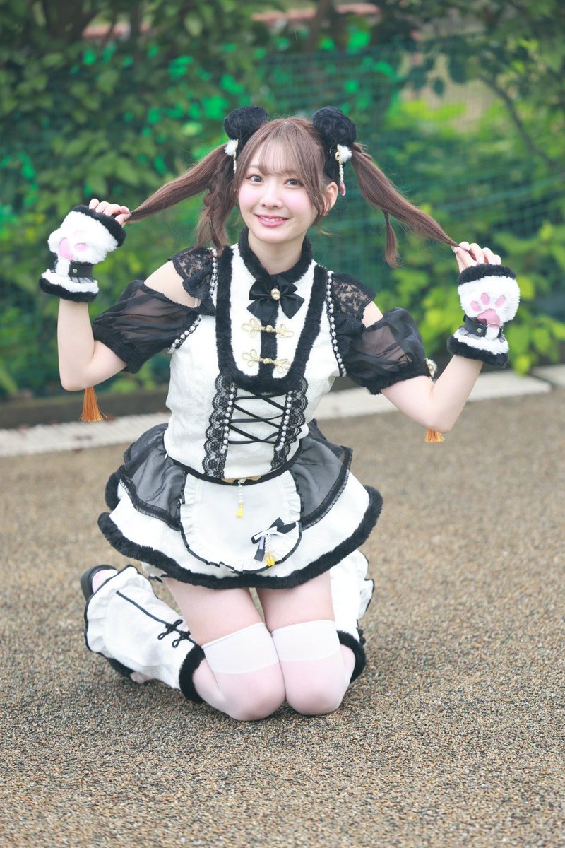 jsdf_tetu's tweet image. 近代麻雀常夏祭

#花守雛

かわいいっすわ