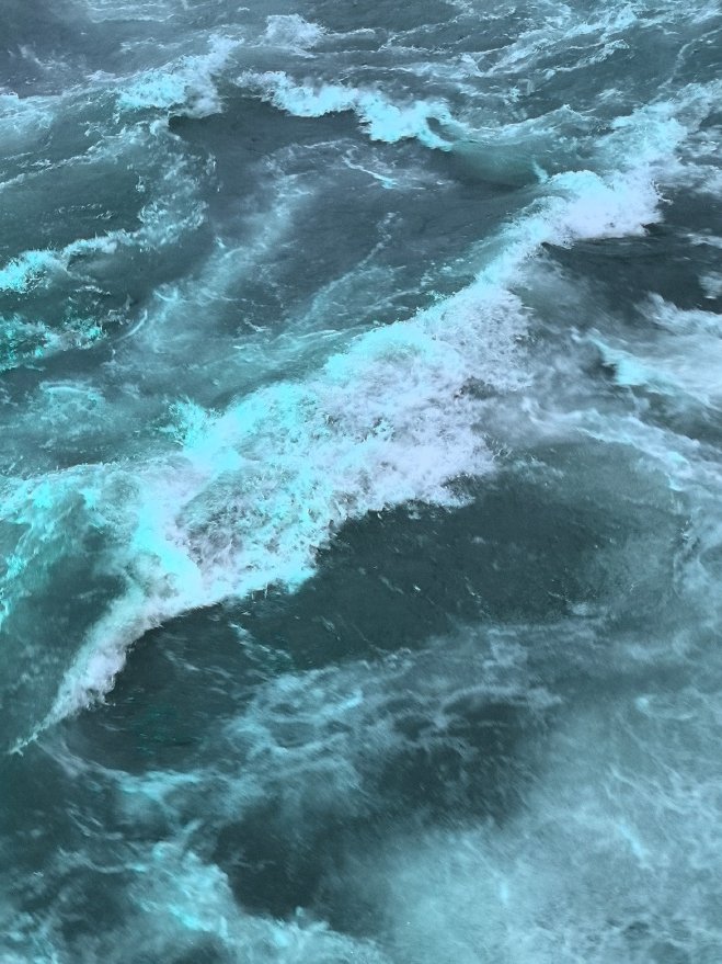 SeutterO23sha's tweet image. 翡翠のように美しい波🌊