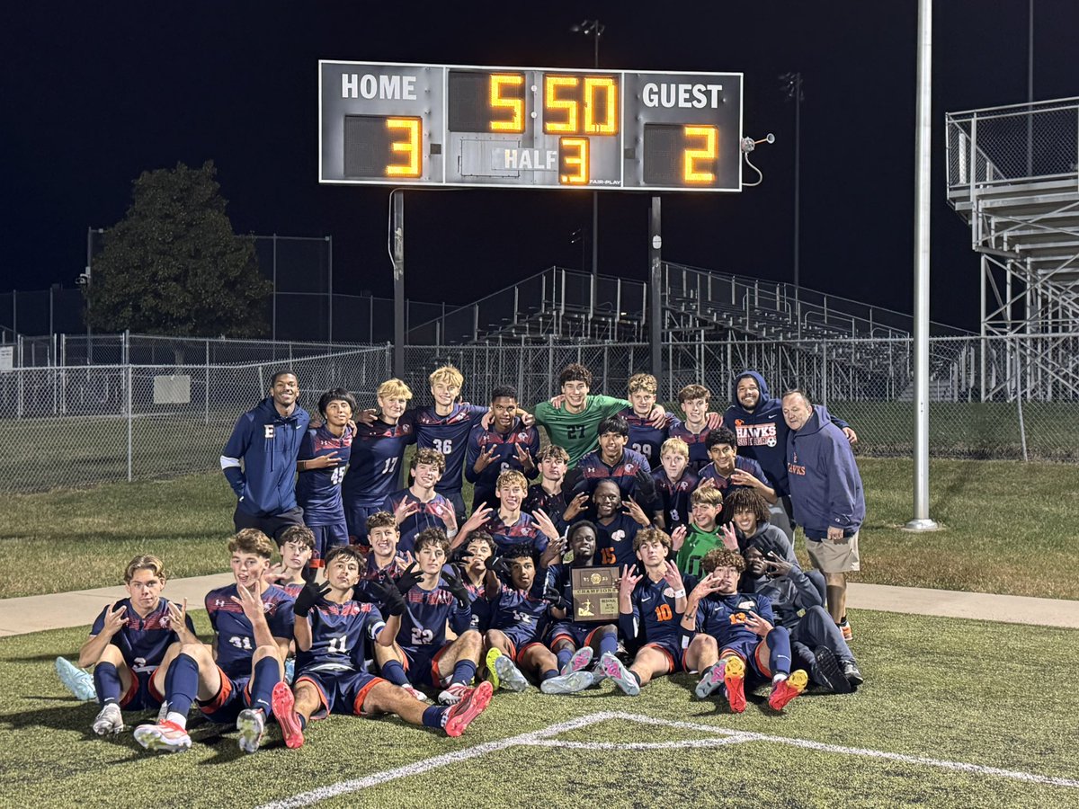 Olathe East Athletics tweet media