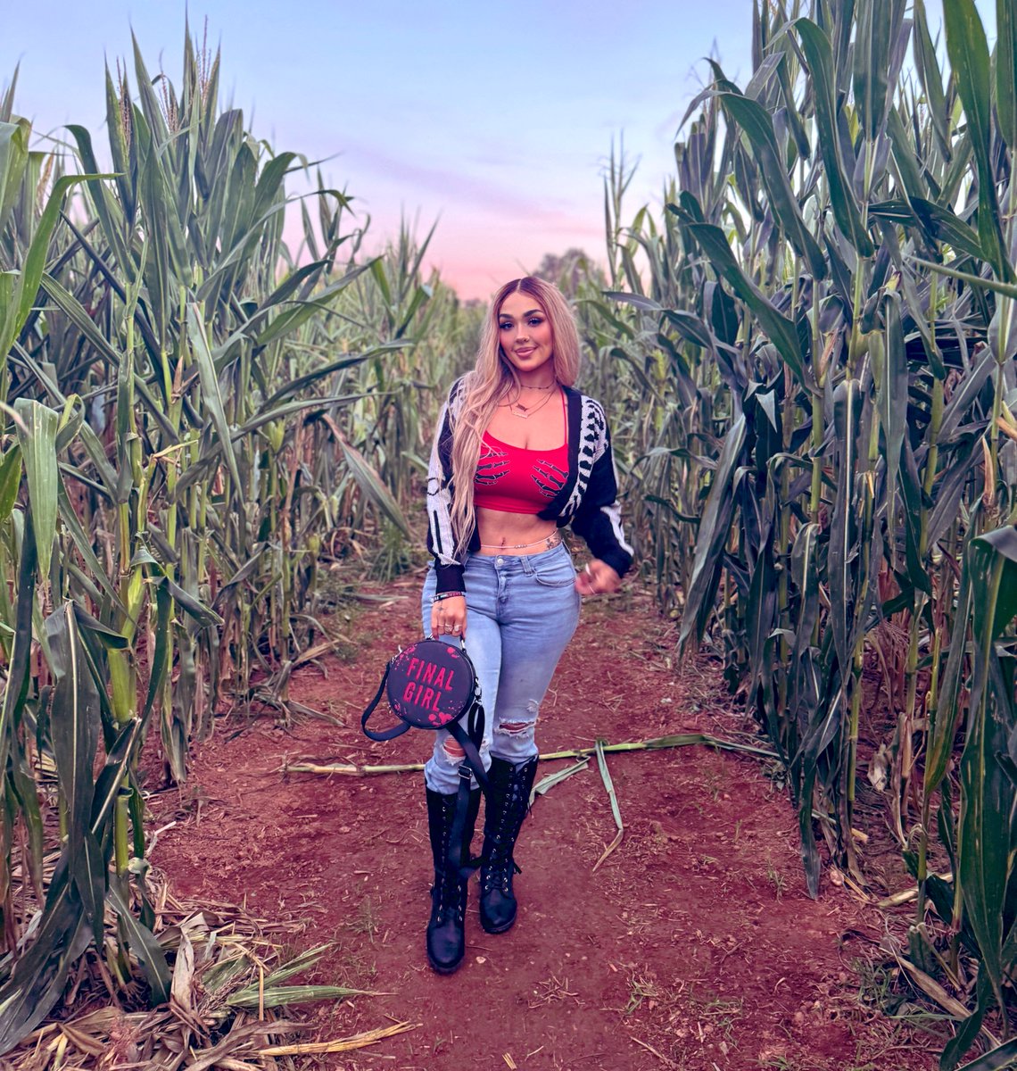 🍓 Strawbarry Bonds 11:11 💫 tweet media