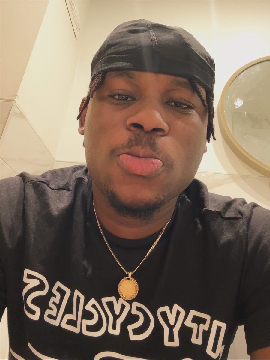 Olm_fresh's tweet image. I’m dropping this here for face card purposes 😋