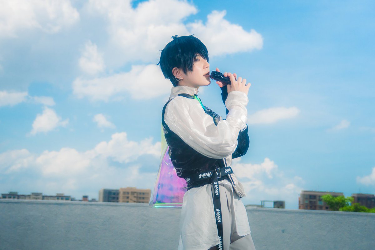 ——光を探して ただ闇雲に走り続けた。

📷 桂亜 
#18trip_cos #cosplay #コスプレ #cos
