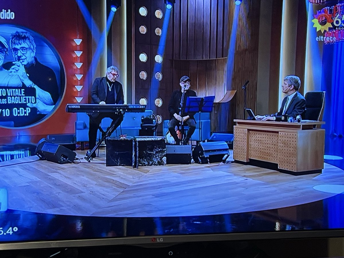 Escorpiana_gbg's tweet image. Cómo te vas a superar así Mario Pergolini? Día a diaaaa!!😍
Baglieto & Lito !!🙌🏻 + Rada 
@otrodiaperdidok 
#OtroDíaPerdido  🎶🎶🎶