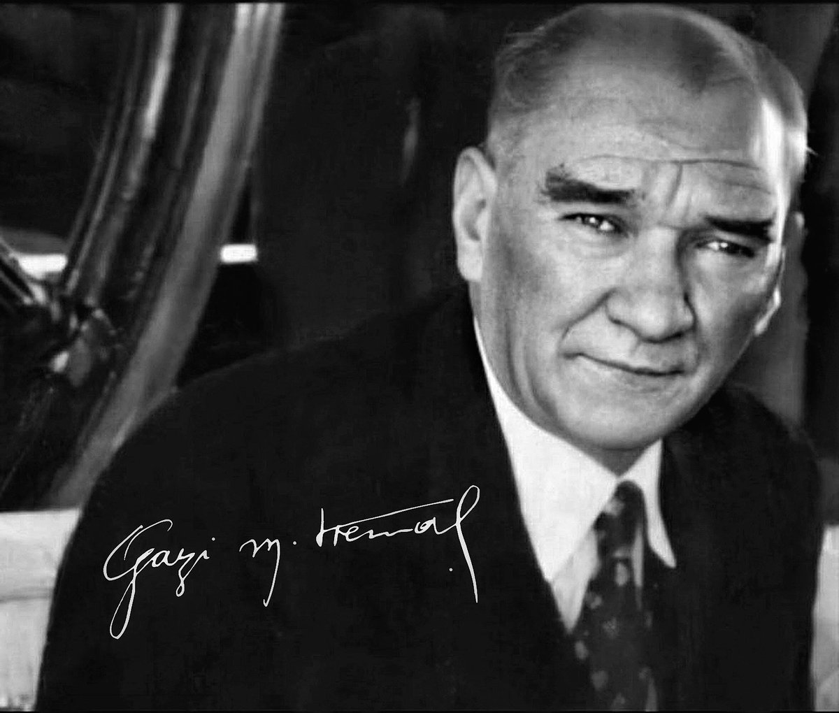 Ne Padişah Kulu, 
Ne de Arap Ümmeti 
Yaşasın Hür ve Bağımsız Türkiye Cumhuriyeti 
#GüneAtatürkİleBaşla  
mutlu sabahlar
g ü N A y d ı n 🇹🇷