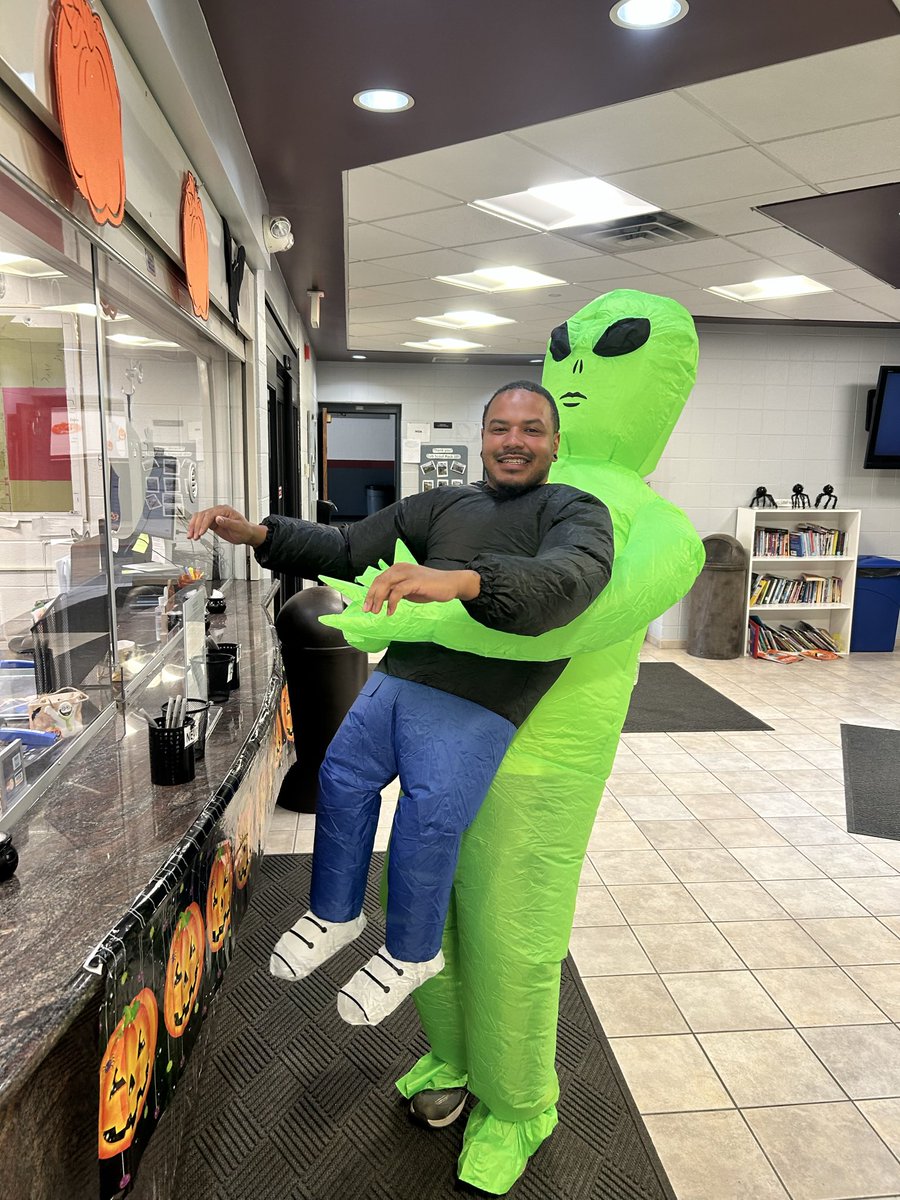 FSPDfun's tweet image. Happy Halloween 🎃