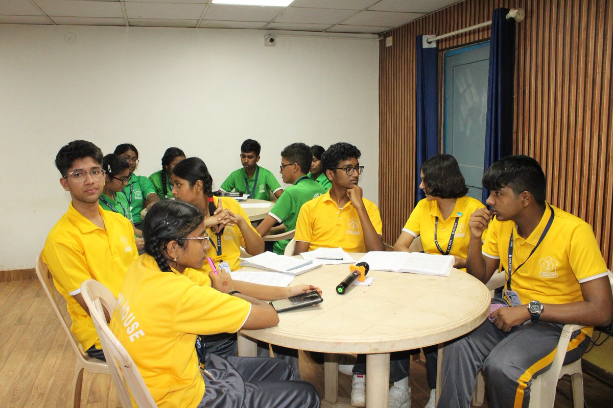 apsprtcbangalor's tweet image. 🏅 CCA activities bringing out the best in every student — the spirit of participation and passion! 💥
##cca 
##apsprtc