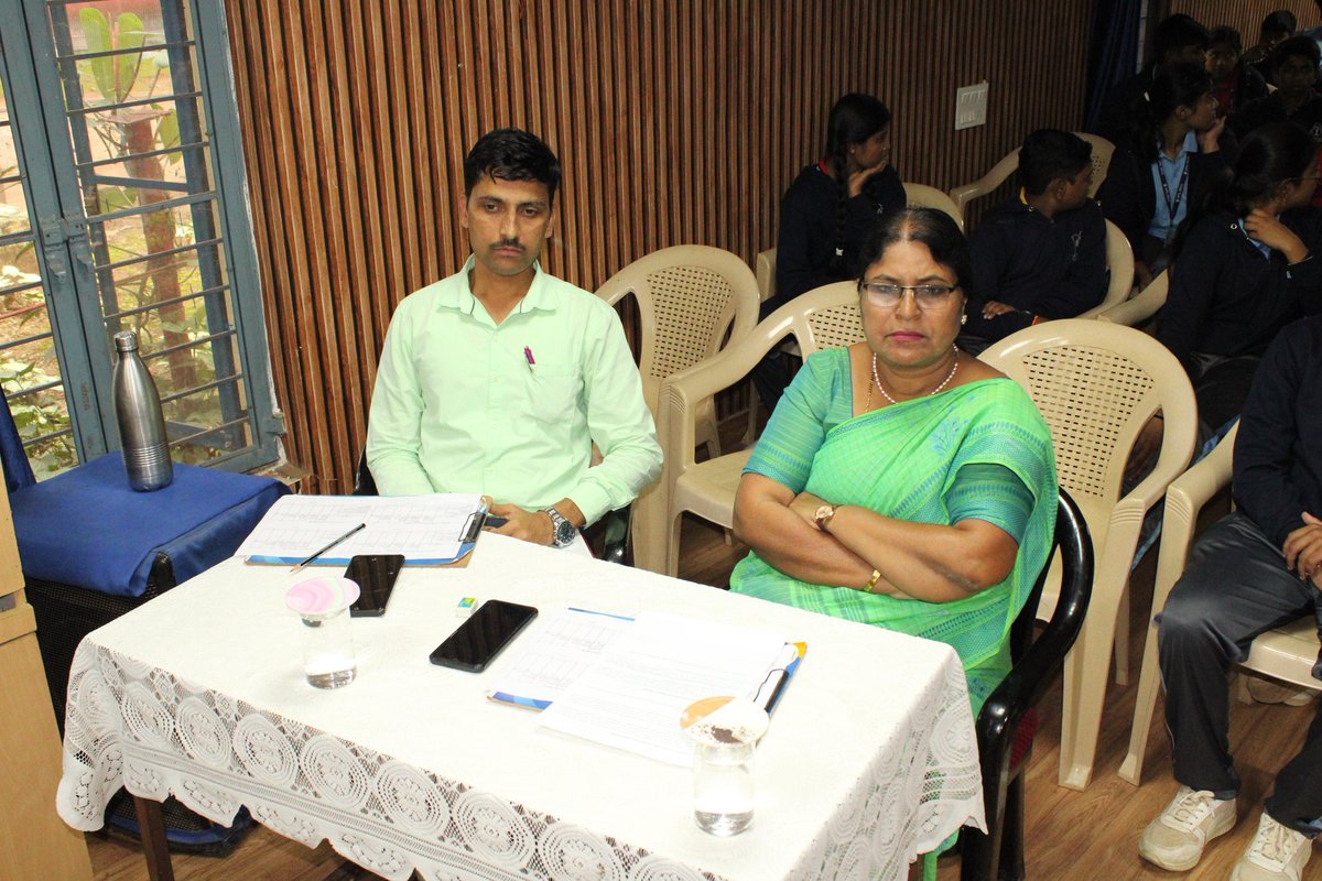 apsprtcbangalor's tweet image. 🏅 CCA activities bringing out the best in every student — the spirit of participation and passion! 💥
##cca 
##apsprtc