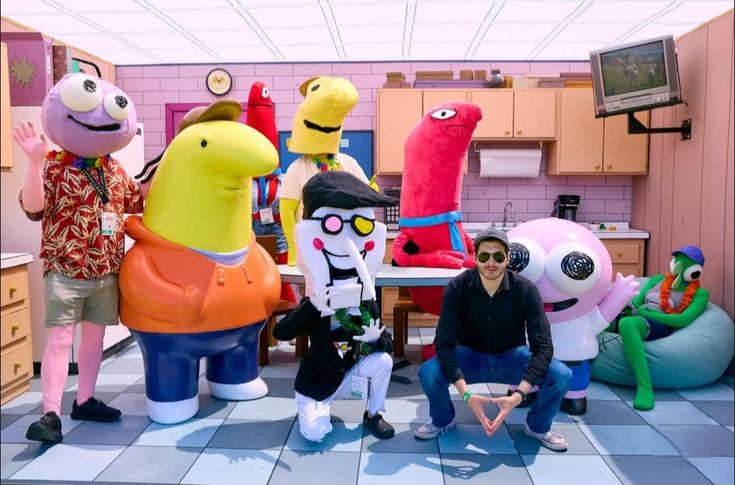 VelvetWonder's tweet image. What the hell is happening