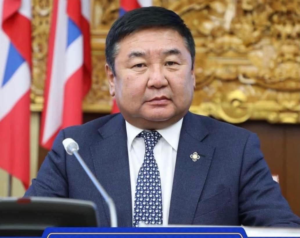 УИХ-ын гишүүн Д.Ганбат: УИХ-ын гишүүд хууль шүүхийн байгууллагаар жирийн иргэдтэйгээ адилхан шалгуулдаг байх ёстой!