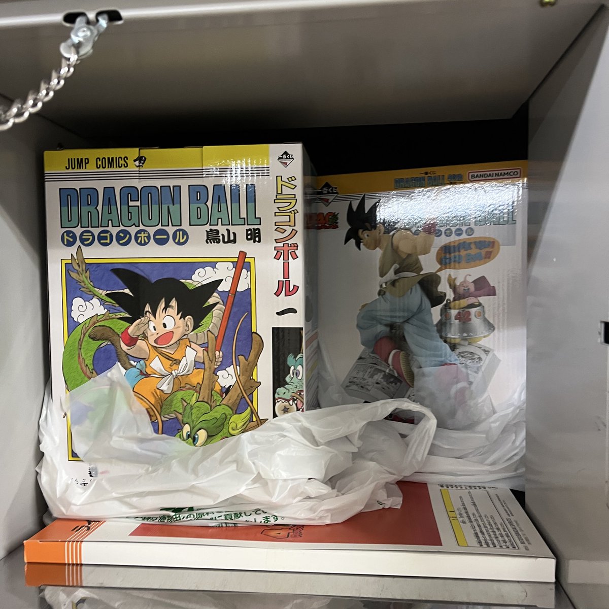 tkp_seal's tweet image. 出先で10連したらまさかの引きw
ロッカーにジャストフィット