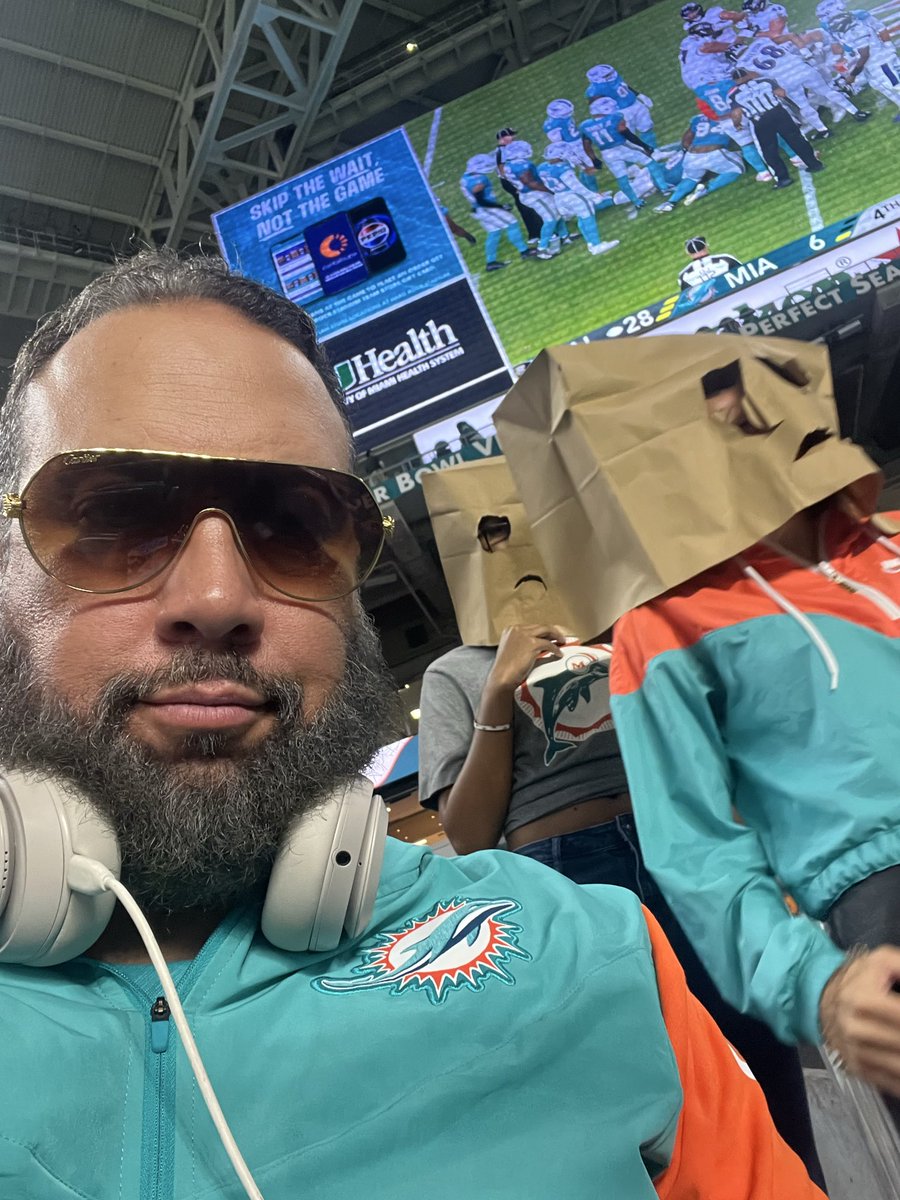 Lu_FromDade tweet media
