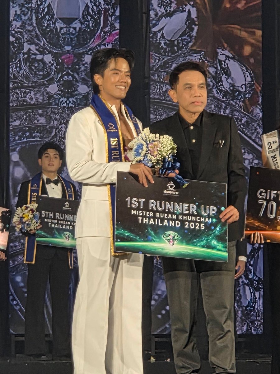 Martinphu's tweet photo. ขอแสดงความยินดีกับไตเติ้ล รองอันดับหนึ่งเวทีมงกุฎเพชรเรือนชาย ครับ #บ้านพจจี้ #SITHKRUJOB https://t.co/bv7BIUubYk