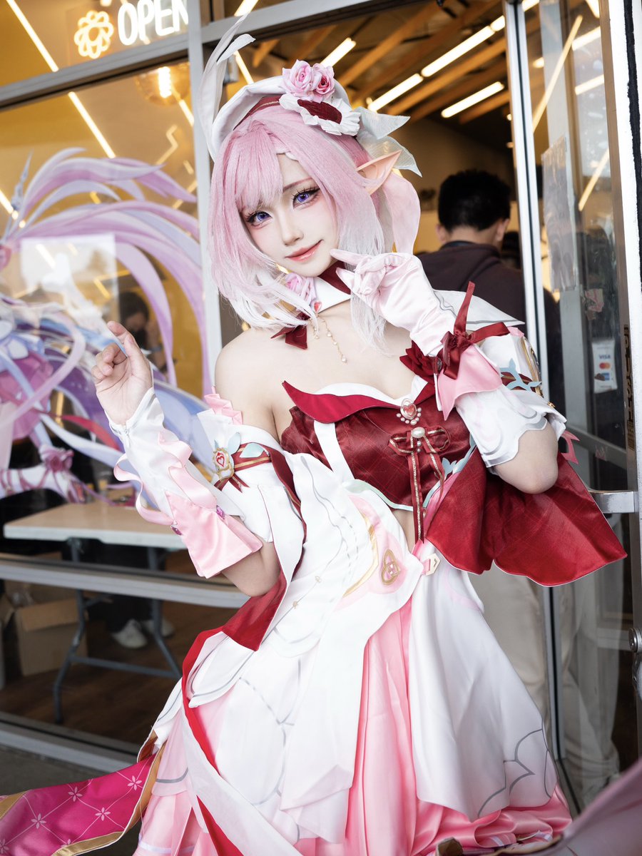 Yuu__kira's tweet image. ♪～ So happy to have you with us, Captain, at the HI3 x Sunright event last weekend! 💕

#HonkaiImpact3rd #SunrightTeaStudio #Elysia #HI3xSunright