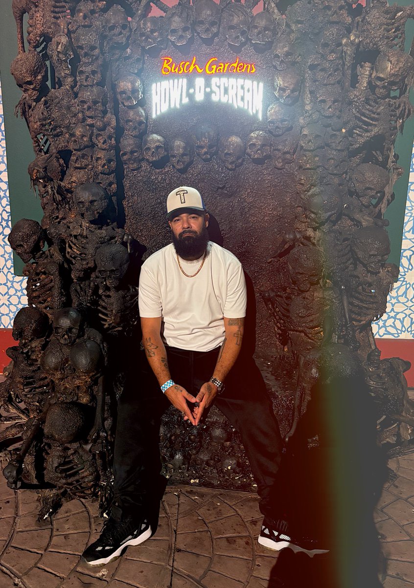 <a href="/theskullhunters/">SkullHunters</a> seasons upon us. Who’s ready to take home some physicals ?