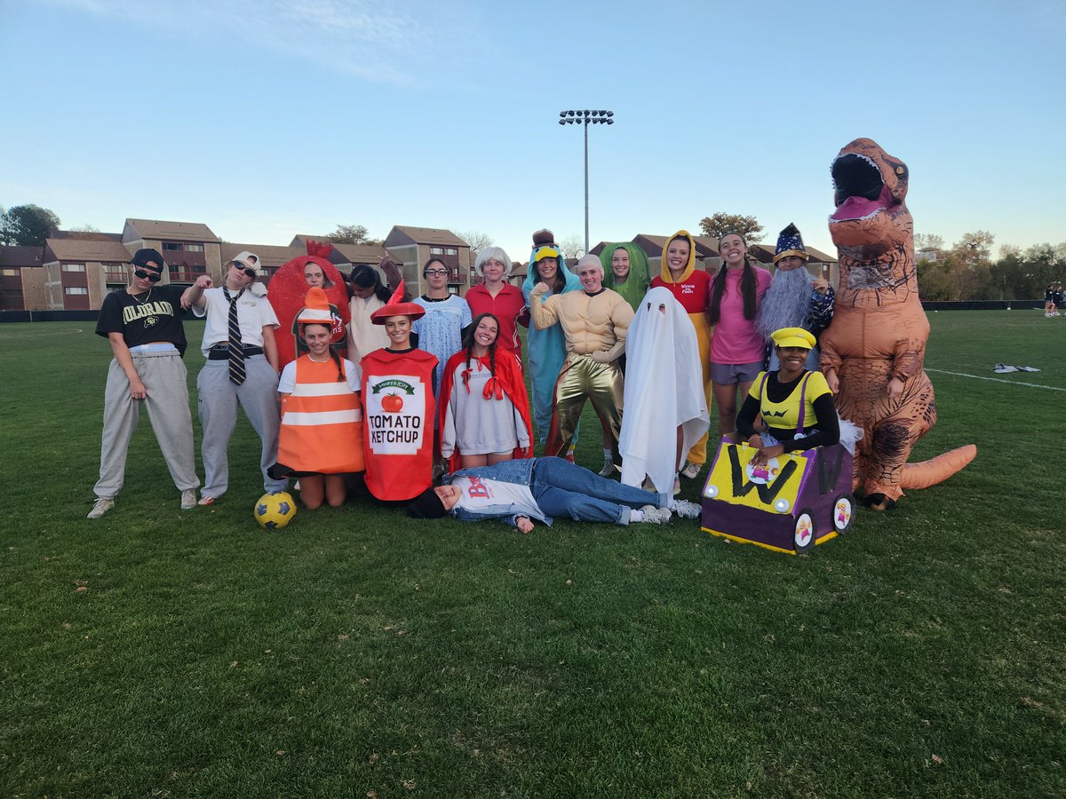 CUWomenSoccer's tweet photo. HALLOWEEN PRACTICE! 🎃 https://t.co/p0ksBAPEmz