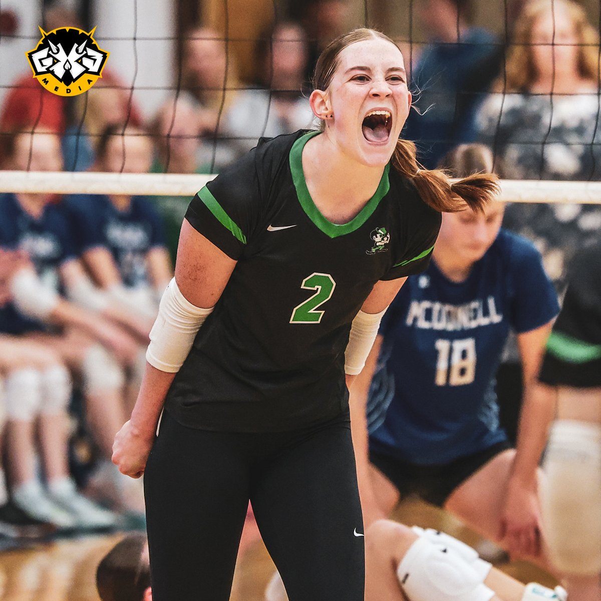 NBGX3Media's tweet photo. 10-30-25 Regis and McDonell faced off in a D4 sectional semifinal match Thurs. night. The Ramblers went up 2-0 before McDonell earned a third set win. Regis won the fourth set 27-25, to claim a 3-1 win and a place in Sat.'s sectional final.
#regisramblers #mcdonellmacks #wisvb https://t.co/QuG7U4wKNr
