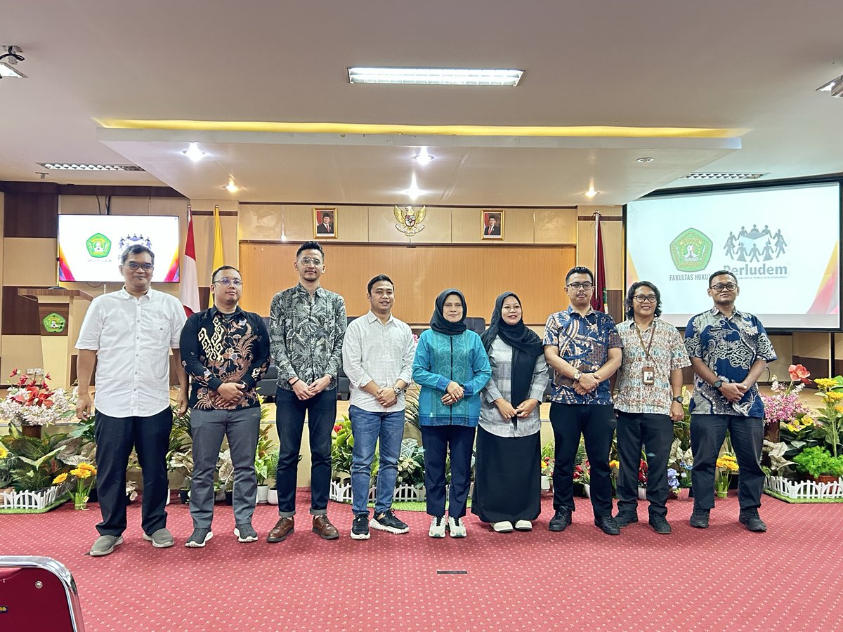 perludem's tweet image. Seminar Kodifikasi UU Pemilu – Usulan Masyarakat Sipil Untuk Perbaikan UU Pemilu

📍 Universitas Mulawarman, Samarinda, Kalimantan Timur.

Streaming di sini: youtube.com/live/Uc50CyBh4…