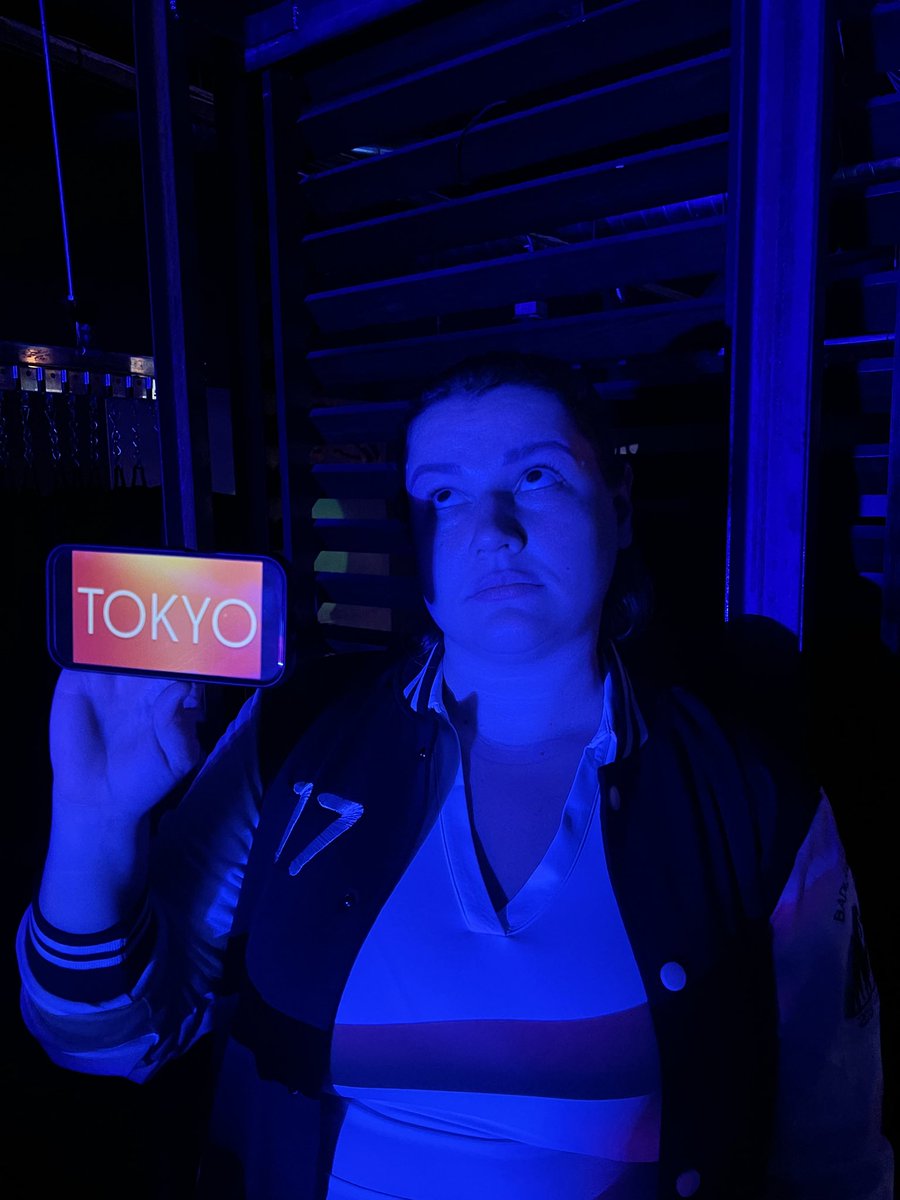 FoundNotSaved's tweet photo. the 6 of us who wanted to hear Tokyo Narita are very disappointed in this crowd https://t.co/7aZSMmuO97
