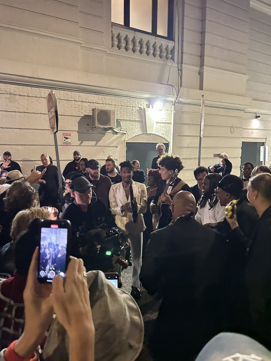 ˢᵒᶠᶦᵃ tweet media