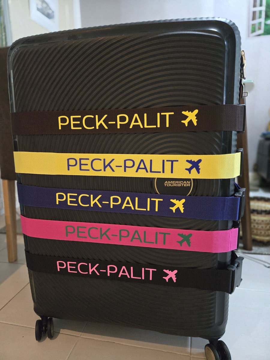 ตามหาสายรัดกระเป๋ามีใครอยากส่งต่อมั้ยคะ😂
#เป๊กผลิตโชค #Peckpalitchoke แอบจุ๊บรูปนุชมา