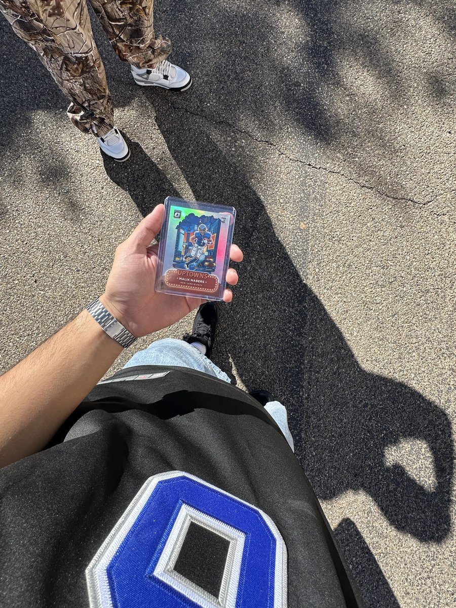 Ryan6P's tweet photo. @CardPurchaser Uptown Malik https://t.co/70AQrYJEJs