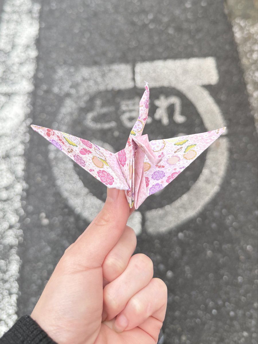 i got out of a taxi and the driver ran to the boot opened up the hidden storage compartment then handed me this