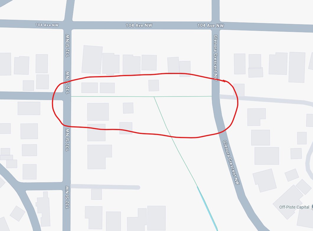 gisellegeneral's tweet image. While cycling my husband flagged that since Wellington Bridge closed, cars are short-cutting &amp;amp; driving too fast on this back alley by 132 St to get to Glenora Cres. Very dangerous!

Temporary speed bumps can help divert back onto 104 Ave.  #yegCC #yegConstruction #yegBike