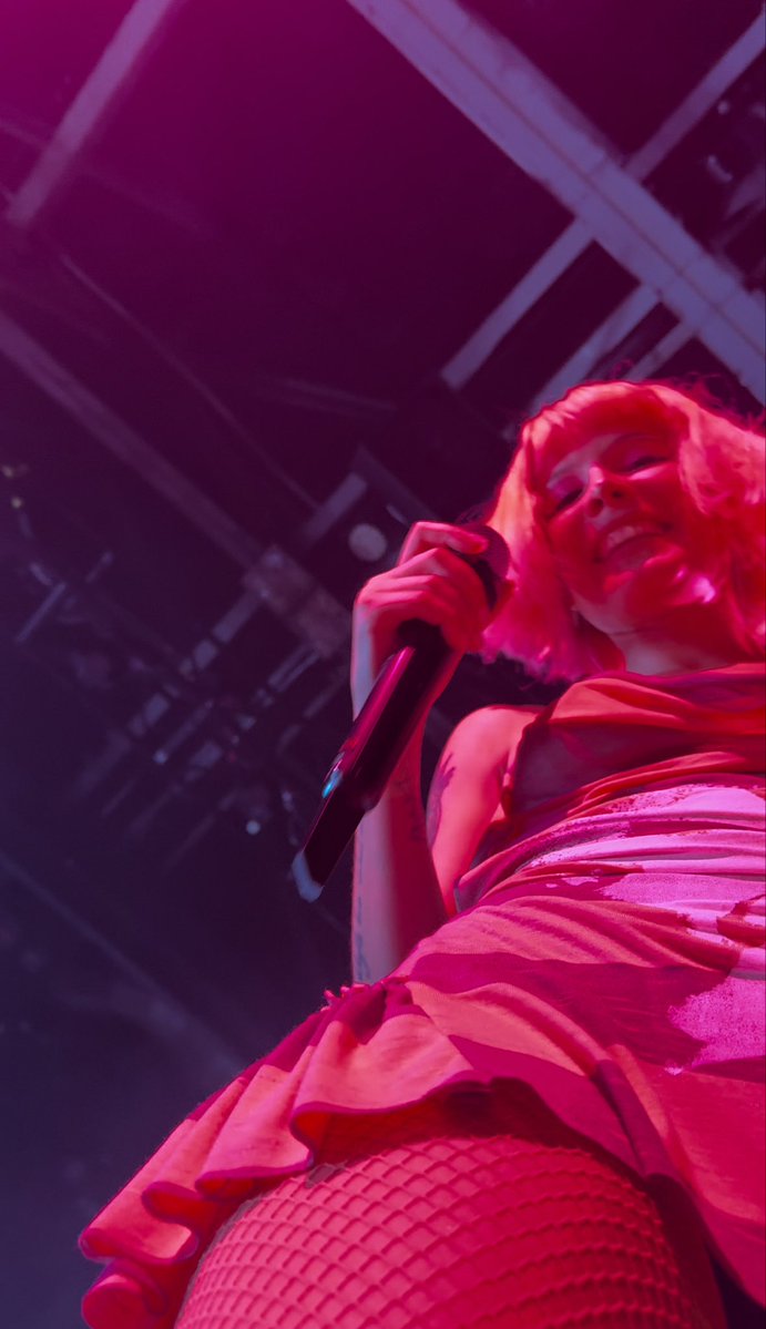 BlTTERGOODBYE's tweet image. I LOVE YOU I LOVE YOU I LOVE YOU I LOVE YOU @halsey