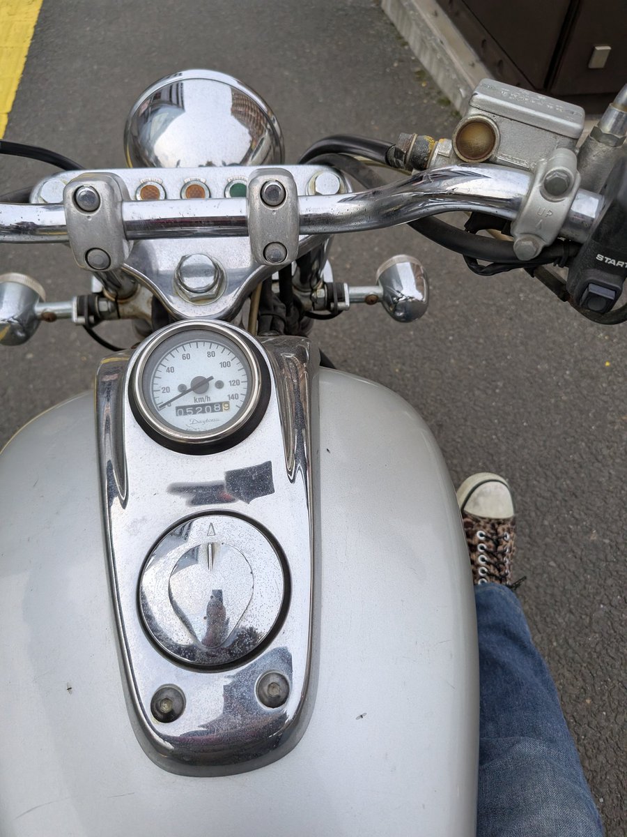 桃屋すもも on X