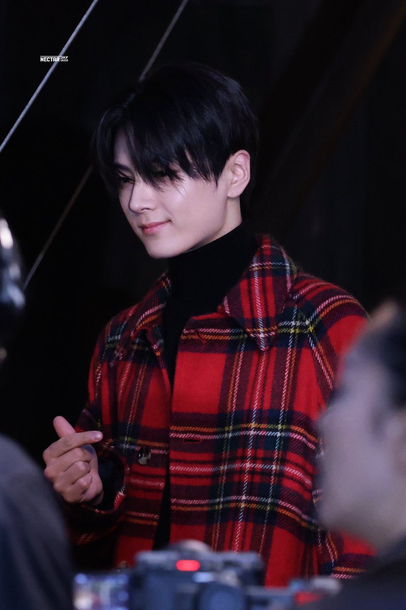 251031 랄프로렌

🧛

#제이 #박종성 #종성 #JAY #ENHYPEN #ENHYPEN_JAY #엔하이픈 #엔하이픈_제이
#ジェイ