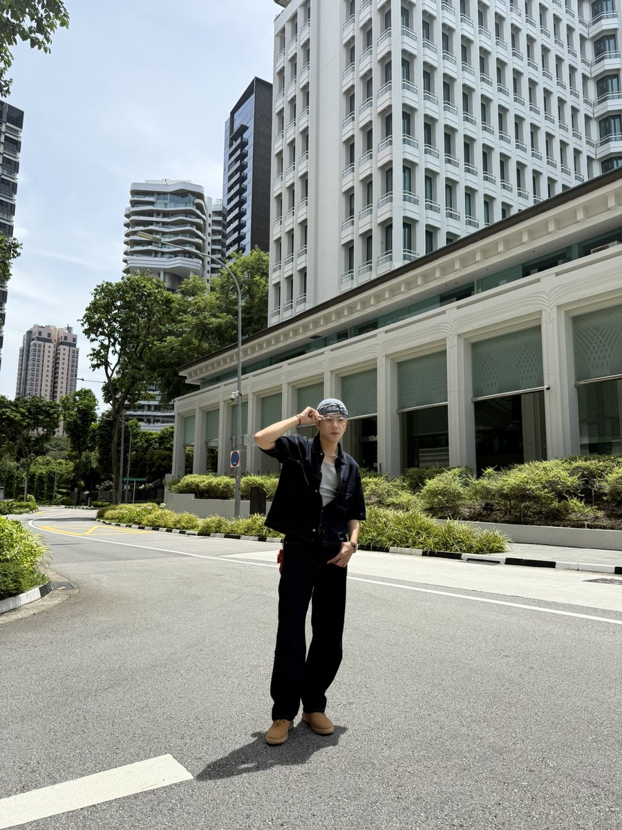 4 🐯 4 looks — which one’s your favorite? 🐾

Styled by Beyond The Vines

#SuperThai #BeyondTheVines #OOTD