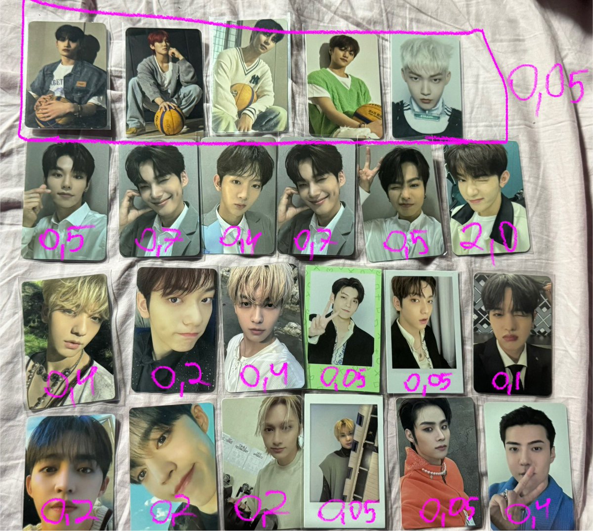 투바투 세븐틴 티아이오티 엑소 더보이즈 엔하이픈 에잇턴 제로베이스원 제베원 앰퍼샌드원 이븐 보이즈 플래닛 포카 양도합니다 

SELL ⭕️ 

준등기/반택 +0.18

포카 양도 수빈 히승 에스쿱스 세븐틴 금준현  포토카드