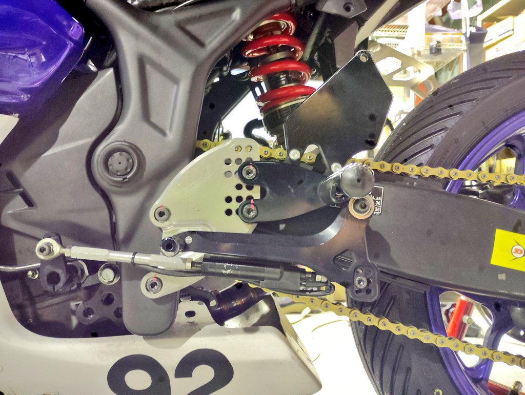 sus441's tweet image. このステップ、ホントにイケてるぜ！

ブレーキペダルが好みかな😄

#スーパーナウ 
#MGR.
#コイタバシフター 
#YZFR3 
#NINJA250SL用もあるよ