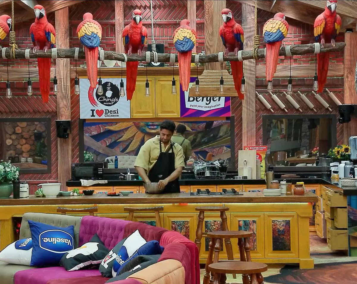 justmebeingafan's tweet photo. That masterchef face and pursed lips ... such vivid memories! Such a cutu...❤️😍
#GauravKhanna #inlovewithhim #BiggBoss19 #ColorsTV #JioHotstar #BiggBossOnJioHotstar #BB19JioHotstar #KhannaKaKhaandaan #GKcults https://t.co/wQ120JjPOu