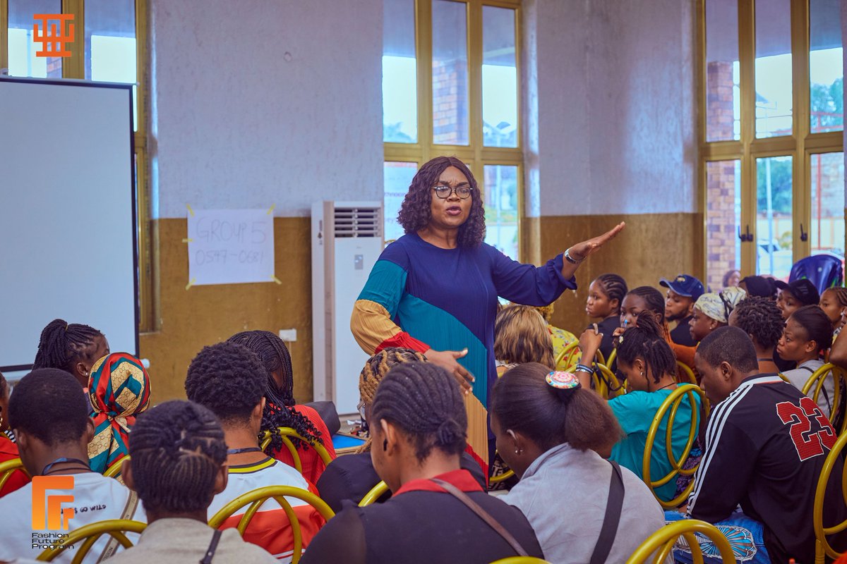 fashionfuturep's tweet image. Started with registration tables, ended with inspiration overload.
Cohort 4 came ready, not to wait for change, but to be it.
#FFPCohort4 #OrientationWeek #FashionFutureProgram