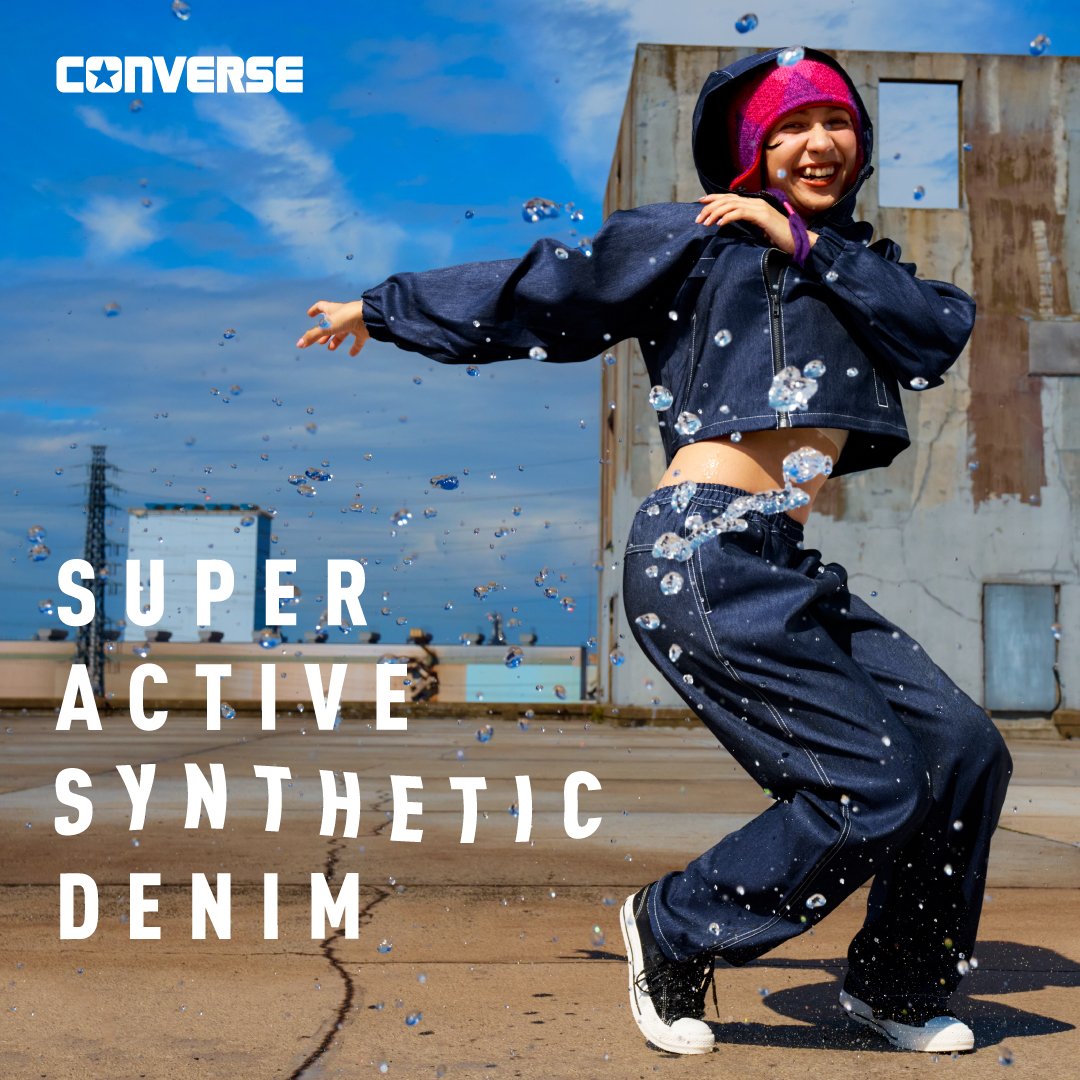 コンバースの「SUPER ACTIVE SYNTHETIC DENIM」👖✨ 光沢とダブル